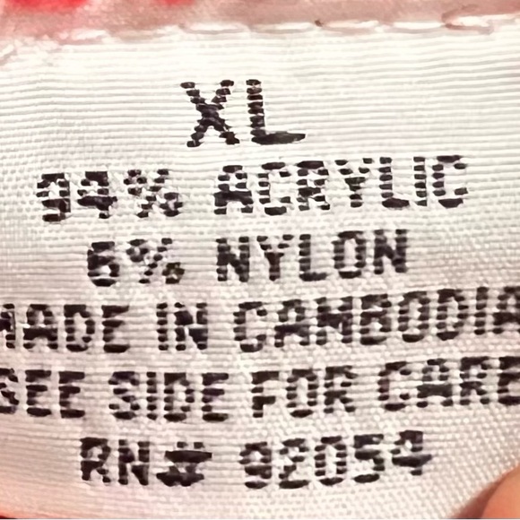 American Weekend red turtleneck sweater - Picture 10 of 11